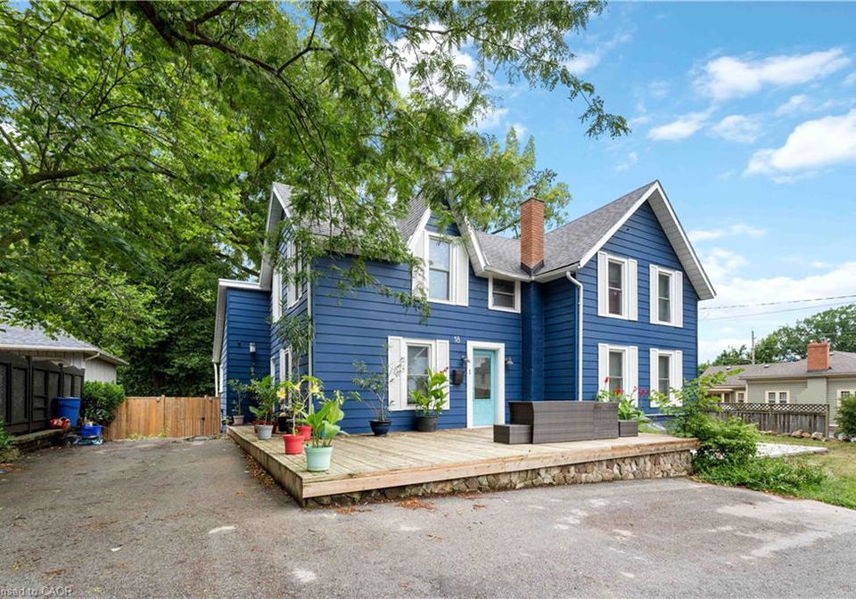 18-mountain-street-grimsby-ontario-40857512