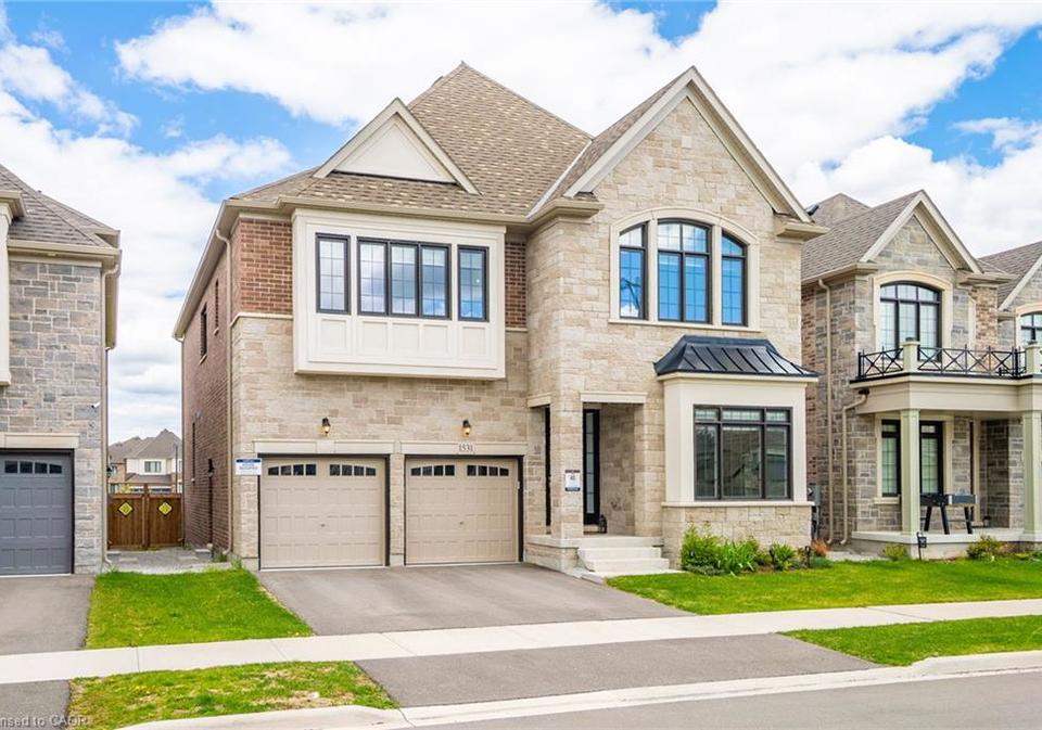 1531-kitchen-court-milton-ontario-40857519