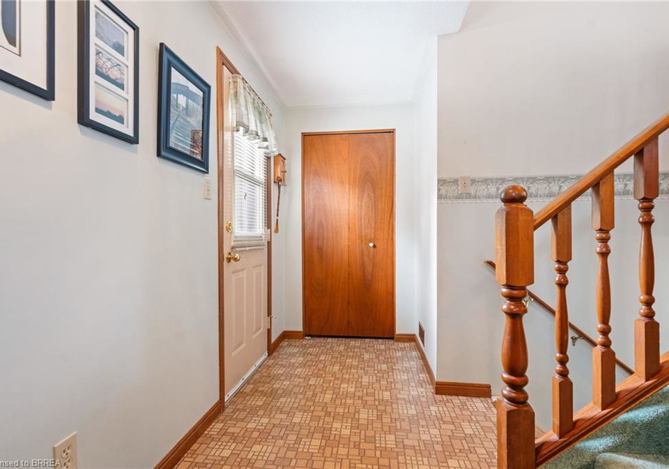 55-edward-street-brantford-ontario-40857597