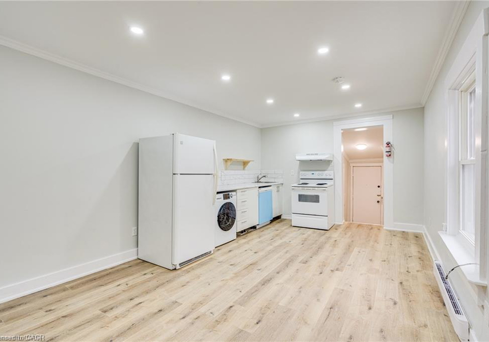 2-33-albion-street-brantford-ontario-40857622