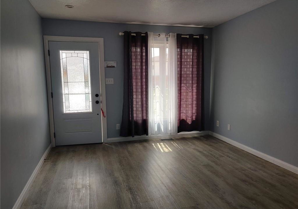 274-grey-fox-drive-kitchener-ontario-40857628