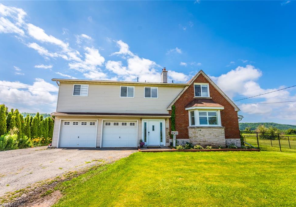 475-main-street-w-grimsby-ontario-40857636