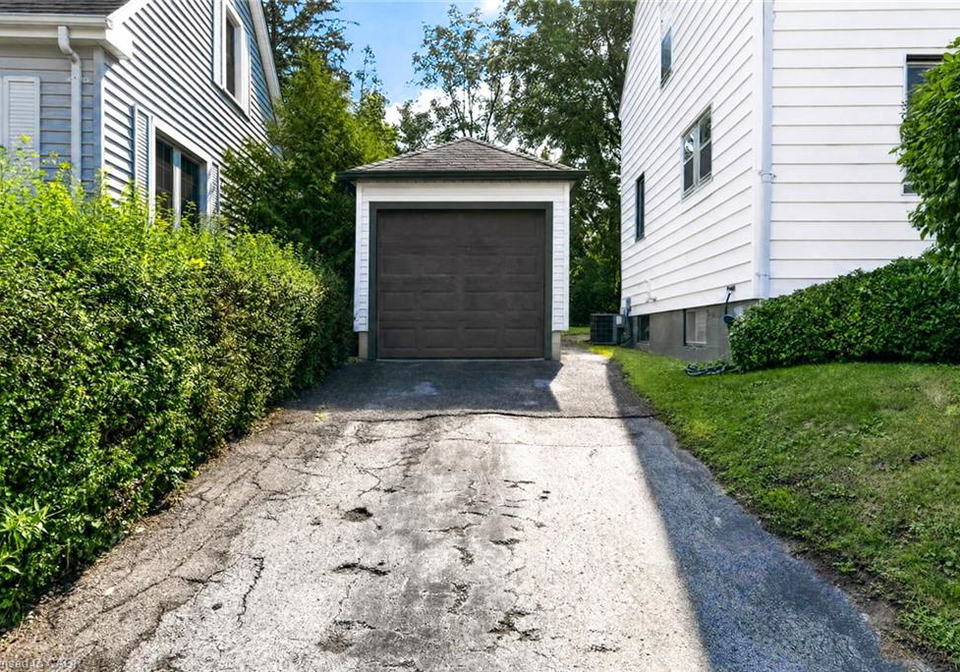 21-ormond-crescent-simcoe-ontario-40857643