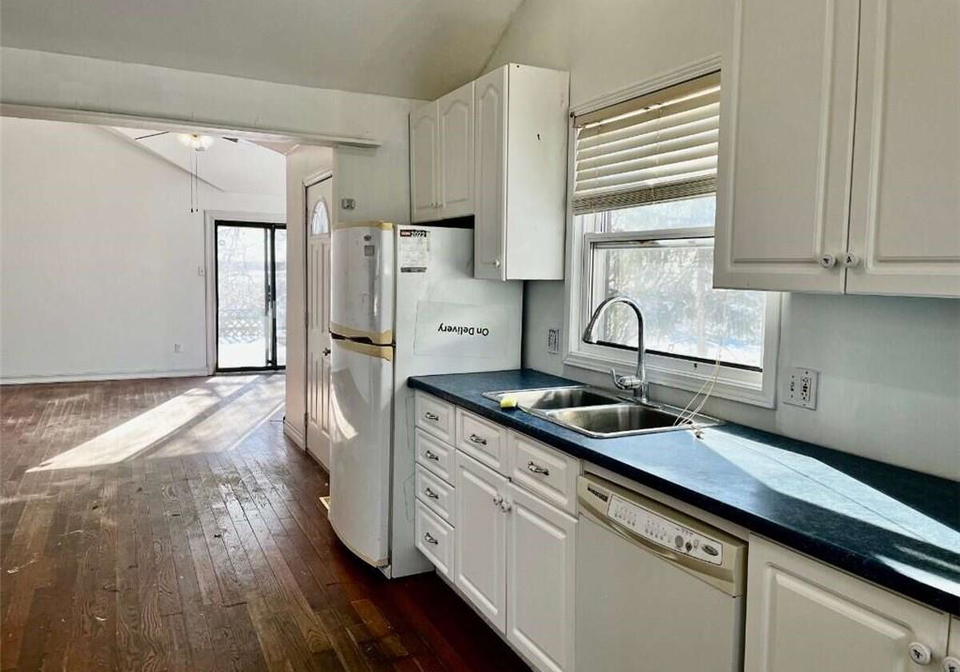 2780-highway-35-s-kawartha-lakes-ontario-40857669