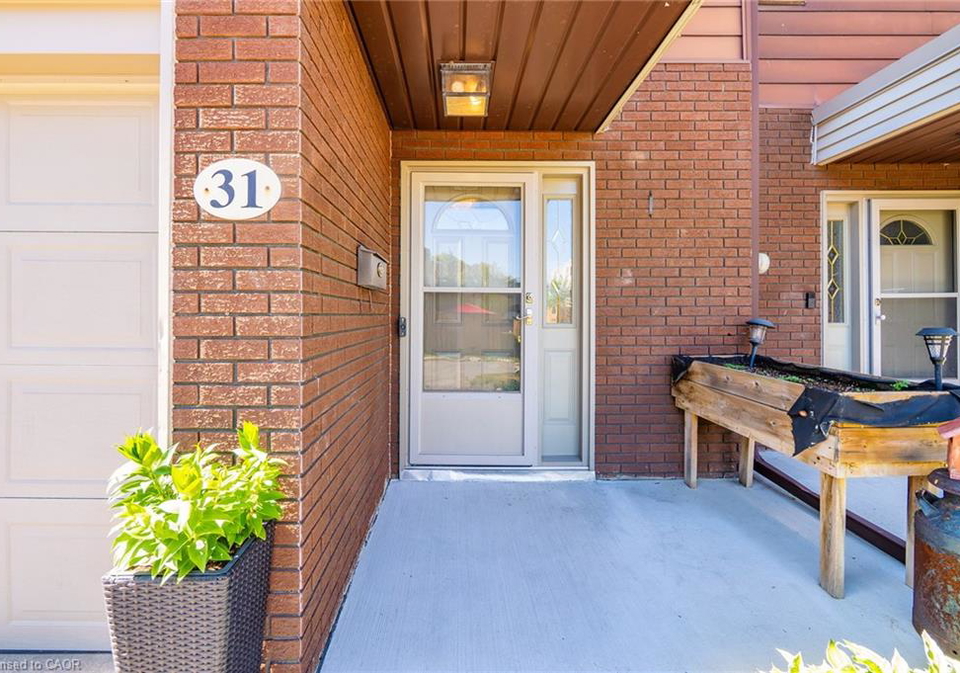 23-watsons-lane-dundas-ontario-40857673