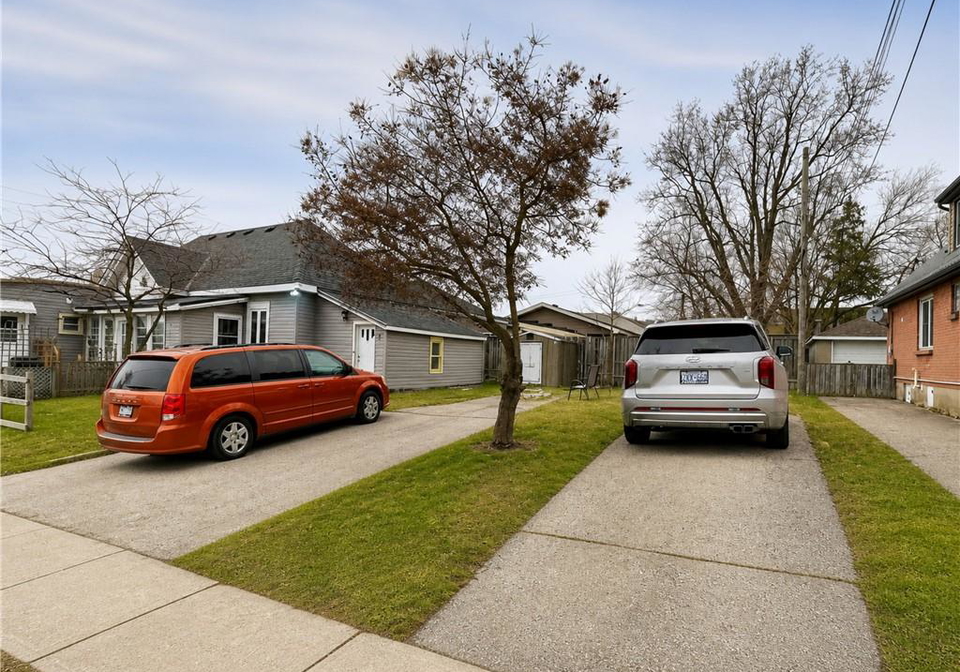 6-pegler-street-london-ontario-40857705