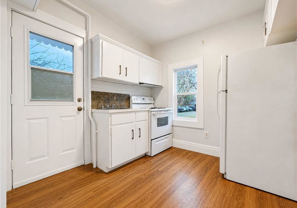6-pegler-street-london-ontario-40857705