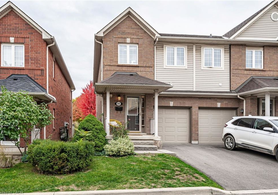 100-beddoe-drive-hamilton-ontario-40857711
