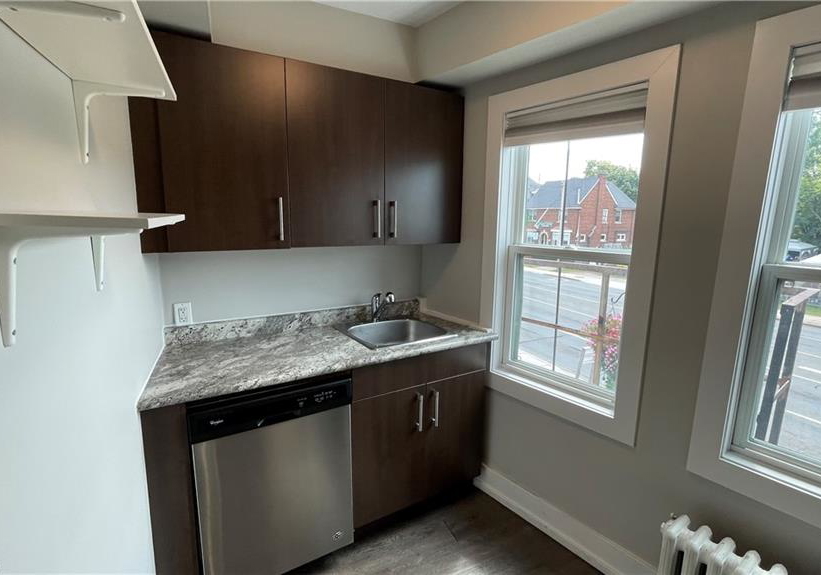 4-ottawa-street-n-hamilton-ontario-40857736