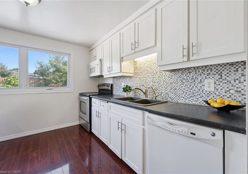 12-mccartney-road-guelph-ontario-40857738