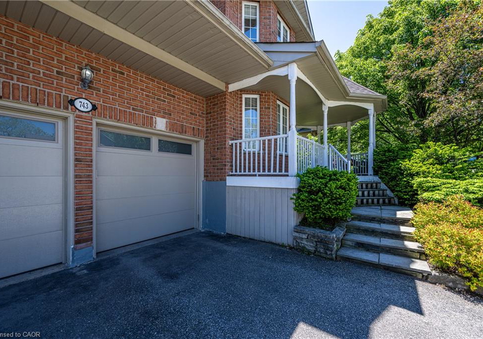 743-butternut-avenue-waterloo-ontario-40857751