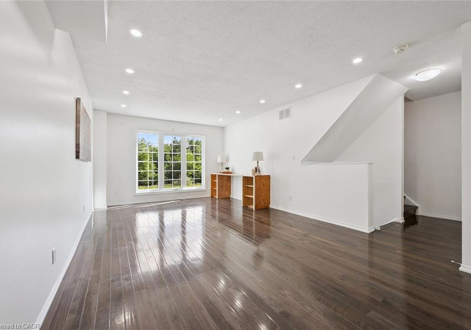 600-white-elm-boulevard-waterloo-ontario-40857762