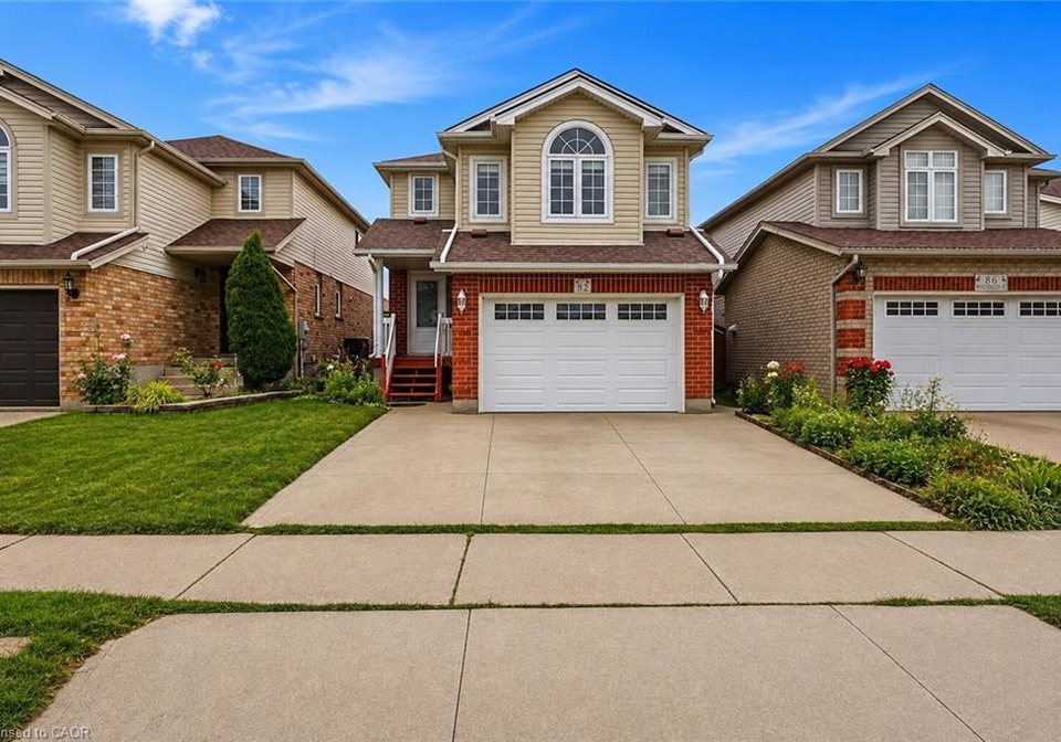 82-bridlewreath-street-kitchener-ontario-40857763