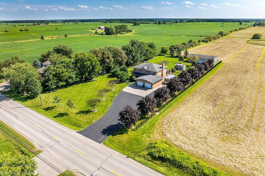 2265-binbrook-road-binbrook-ontario-40857770