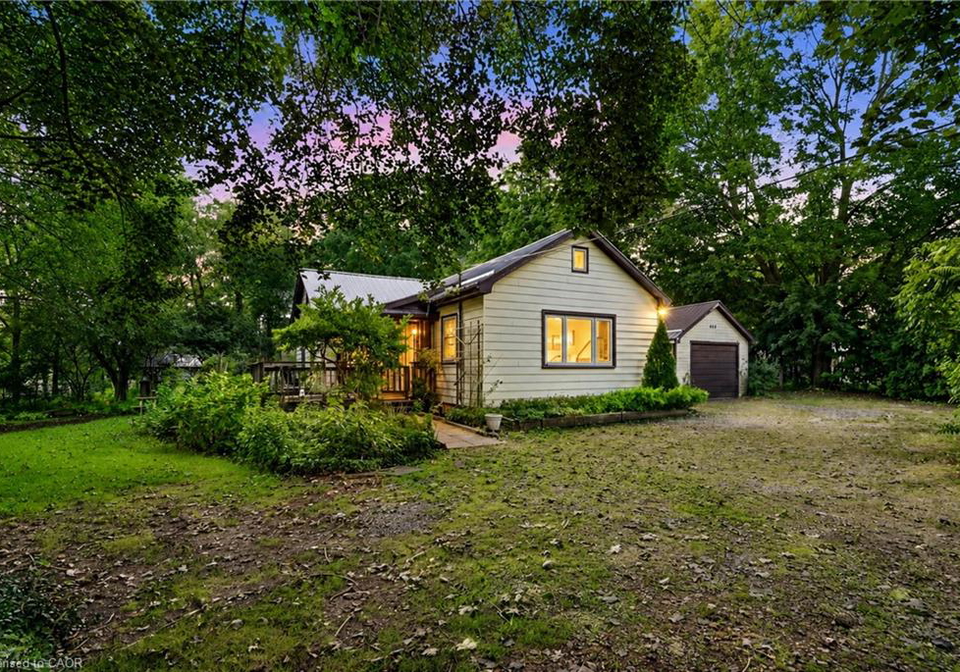 481-whites-road-palmerston-ontario-40857783