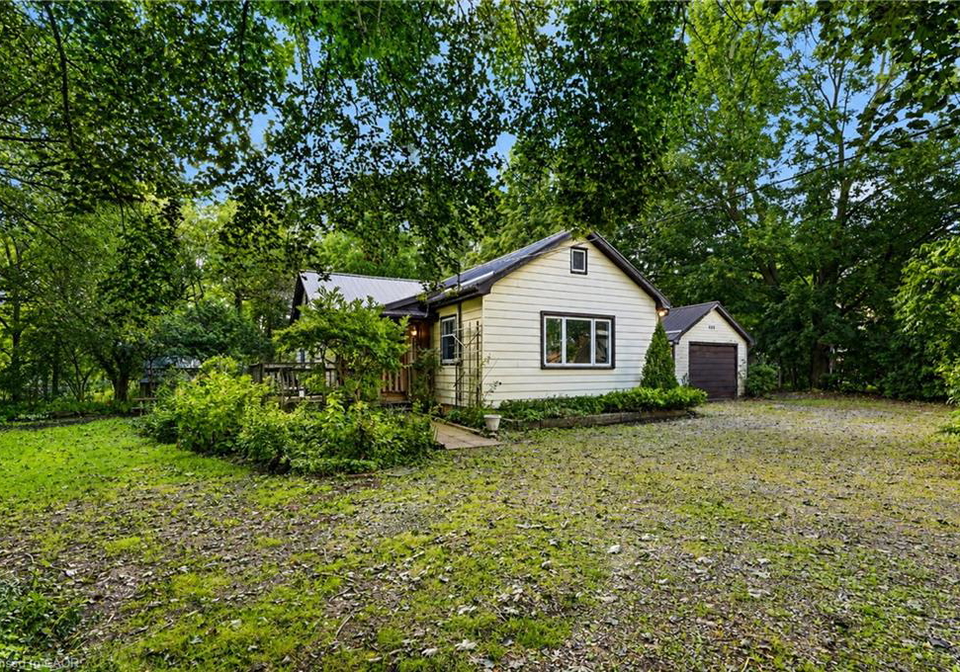 481-whites-road-palmerston-ontario-40857783