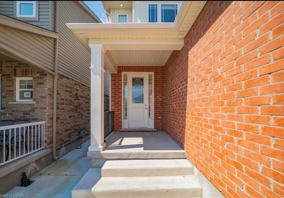 6-willowrun-drive-kitchener-ontario-40857790