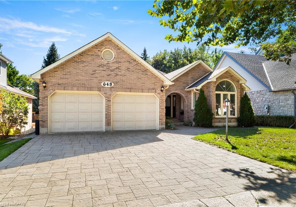 648-bayhampton-crescent-waterloo-ontario-40857793