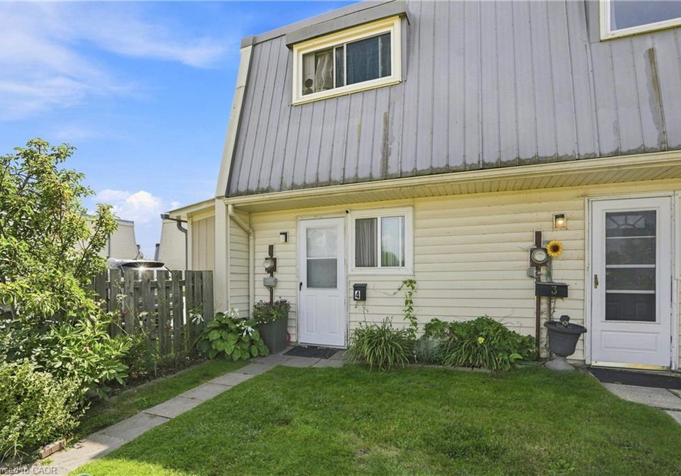 8646-willoughby-drive-niagara-falls-ontario-40857799