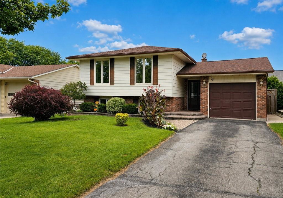 23-churchill-circle-simcoe-ontario-40857804