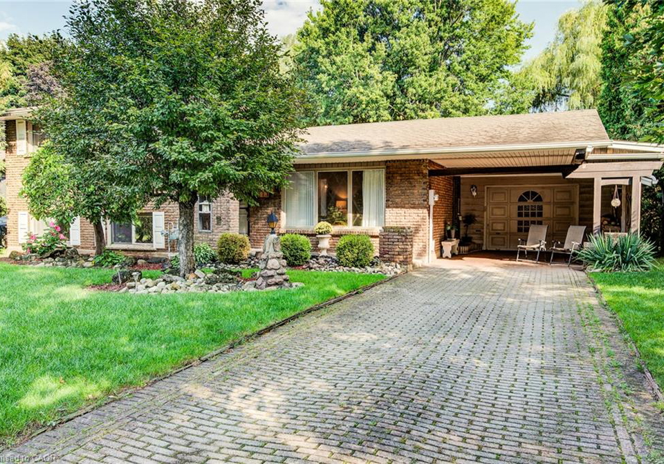 113-macgregor-crescent-waterloo-ontario-40857813