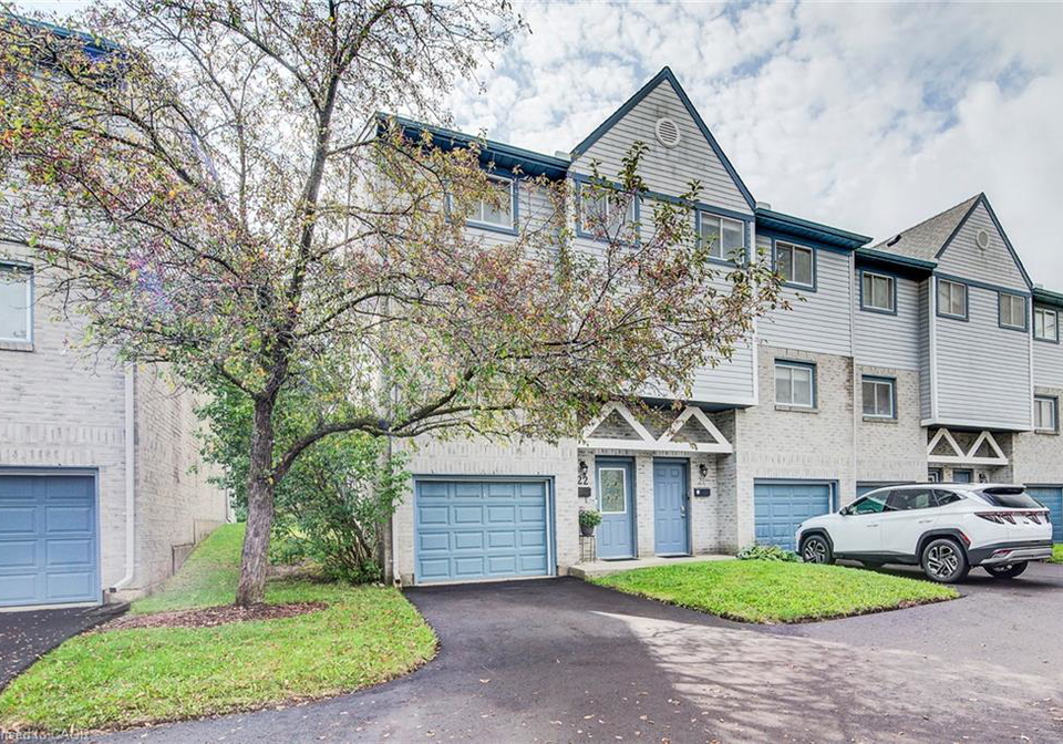 589-beechwood-drive-waterloo-ontario-40857816