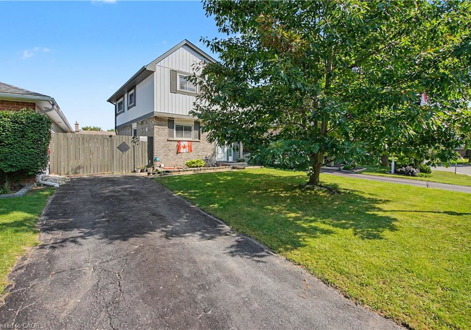 4-seaforth-court-london-ontario-40857817