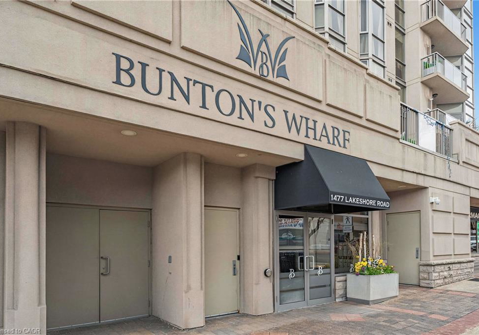 1-1477-lakeshore-road-burlington-ontario-40857838