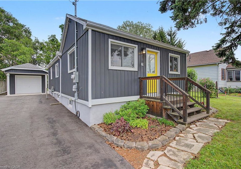 61-maud-street-woodstock-ontario-40857858