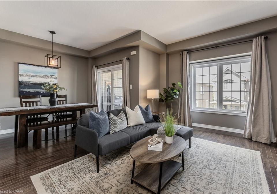 215-dundas-street-e-waterdown-ontario-40857880