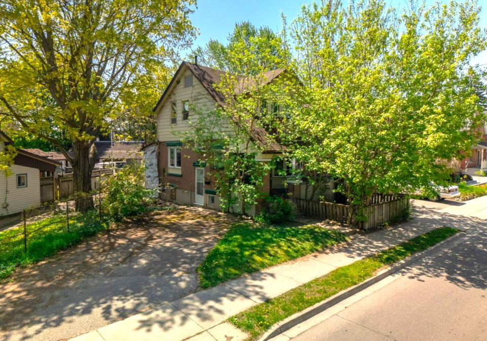 3-glasgow-street-kitchener-ontario-40857901
