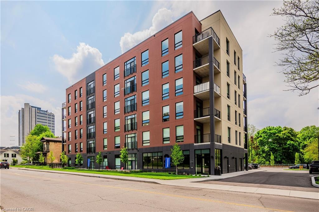 24-union-street-e-waterloo-ontario-40857902