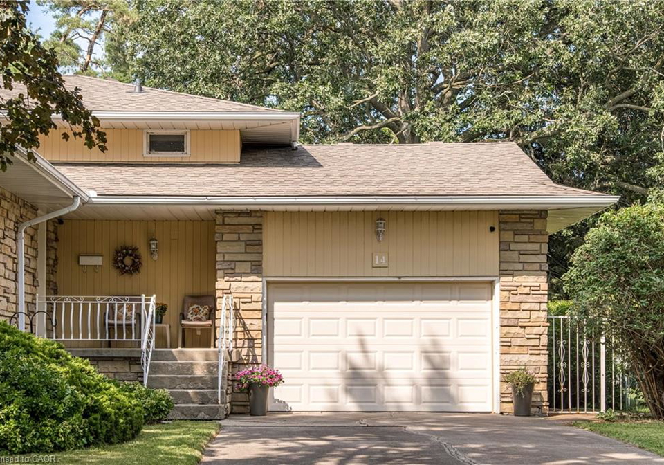 14-woodside-drive-hamilton-ontario-40857914