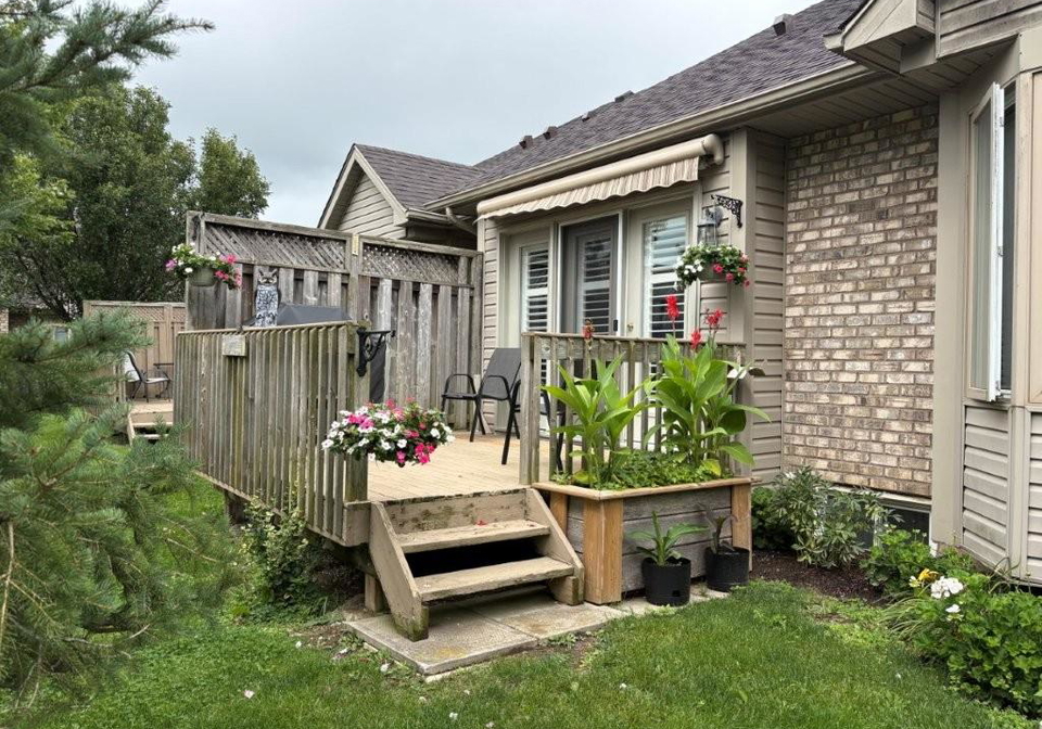 44-livingston-boulevard-baden-ontario-40857922