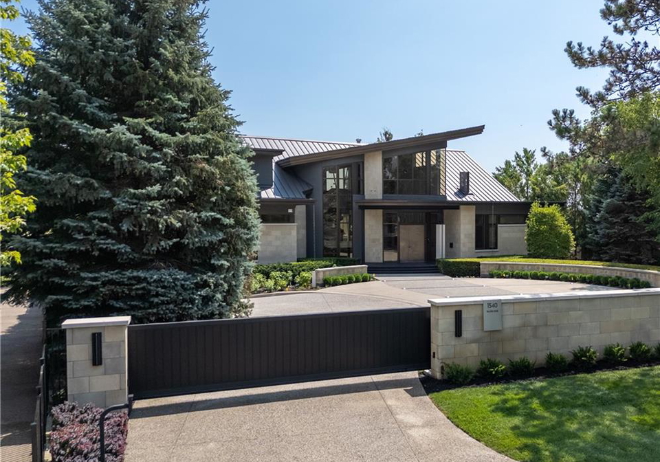1540-watersedge-road-mississauga-ontario-40857945