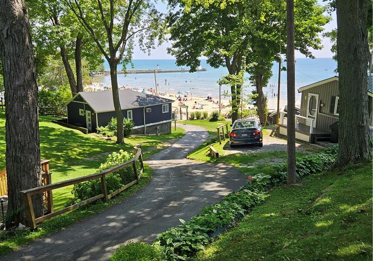 014-bucks-park-port-dover-ontario-40857958
