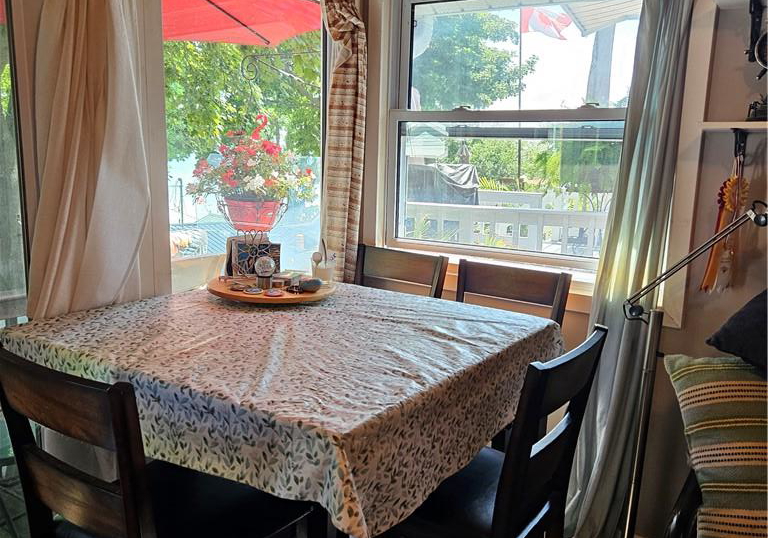 014-bucks-park-port-dover-ontario-40857958