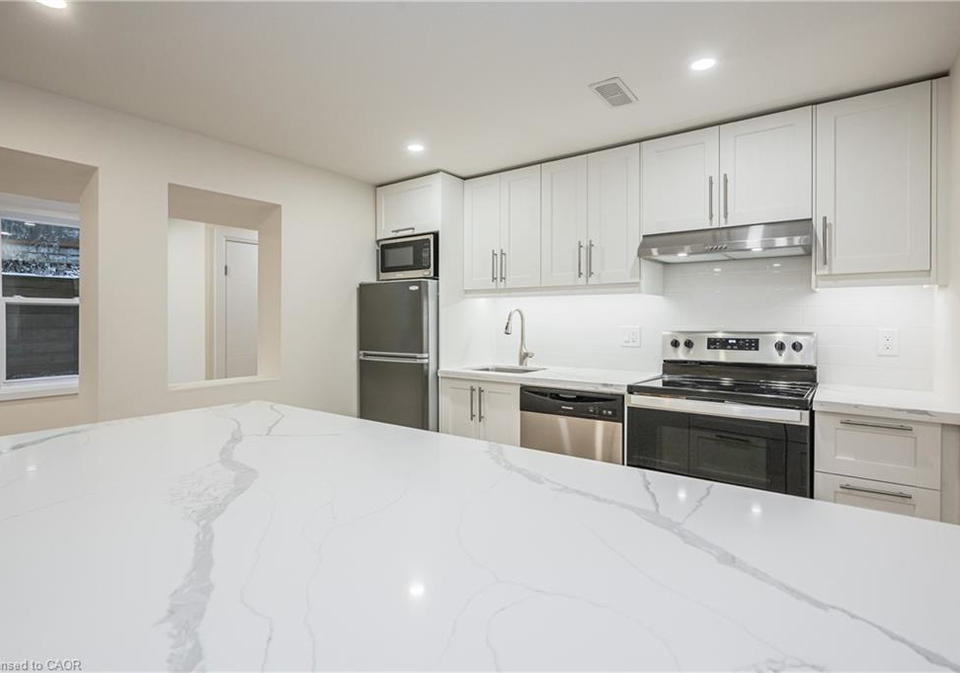 348-forest-hill-drive-kitchener-ontario-40858009