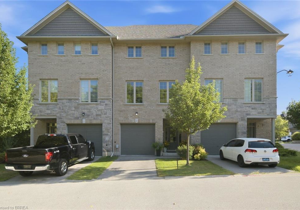 30-balmoral-street-paris-ontario-40858015