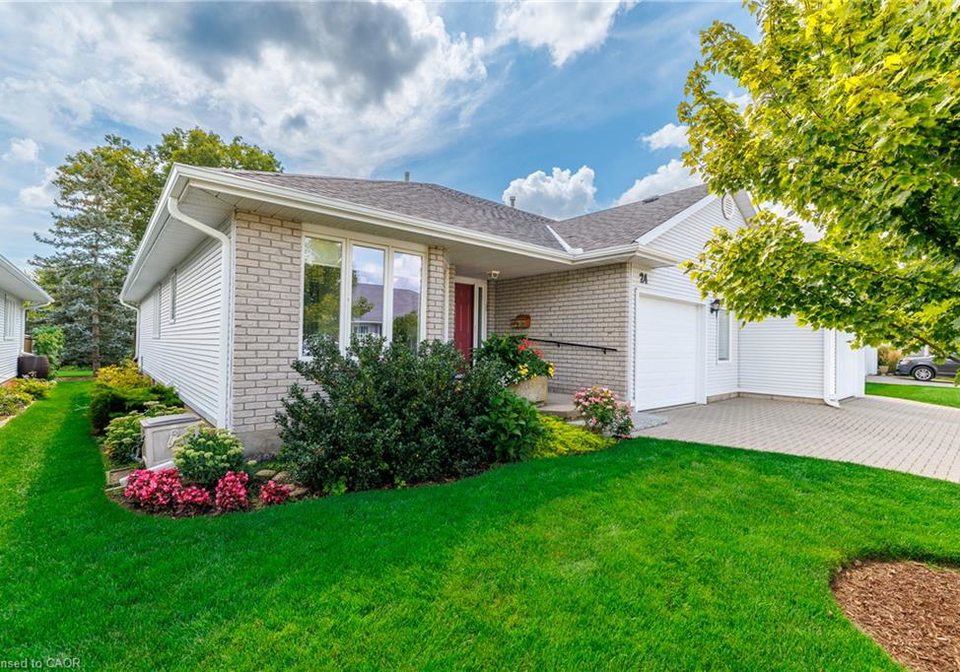 24-garden-drive-smithville-ontario-40858017