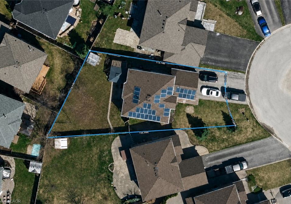 10-rebecca-court-barrie-ontario-40858023