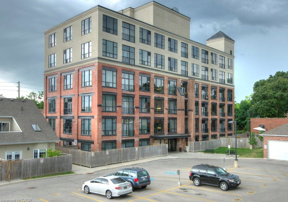 120-mansion-street-kitchener-ontario-40858035