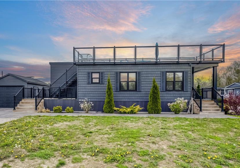 77683-bluewater-highway-bayfield-ontario-40858053