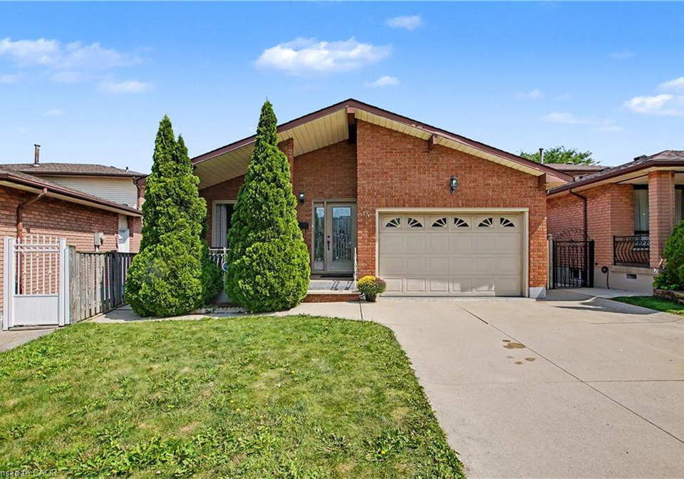 14-indian-crescent-hamilton-ontario-40858054