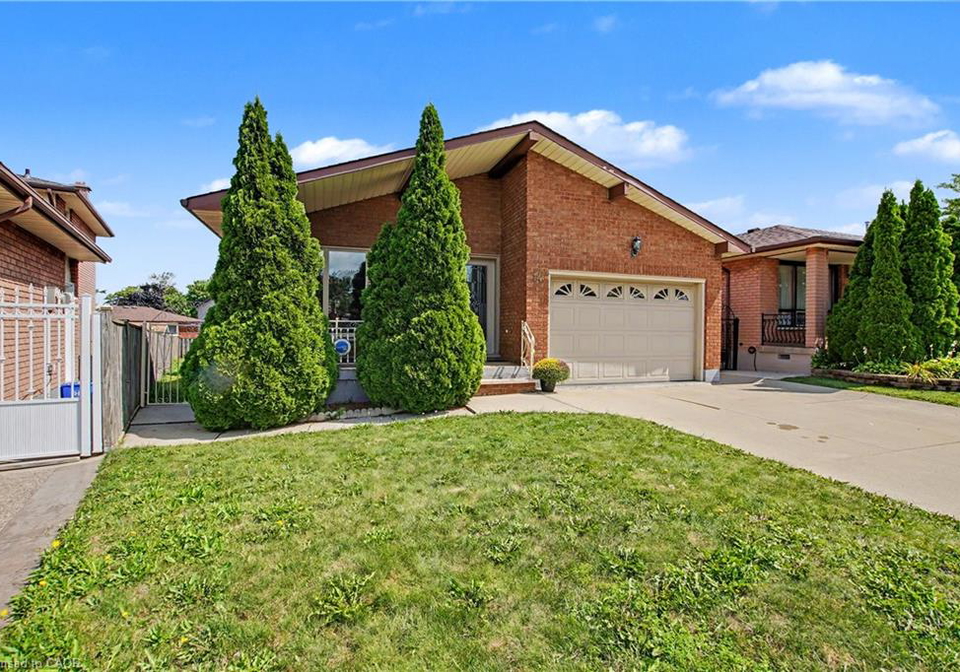 14-indian-crescent-hamilton-ontario-40858054