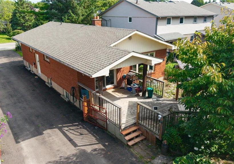 62-hurricane-road-pelham-ontario-40858076