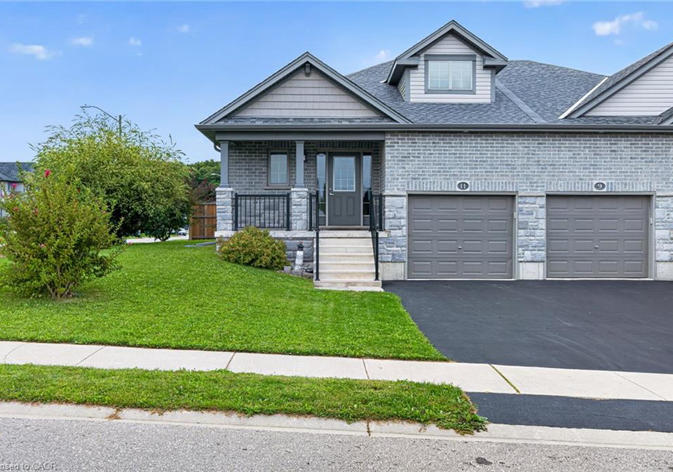 11-hackberry-lane-simcoe-ontario-40858088