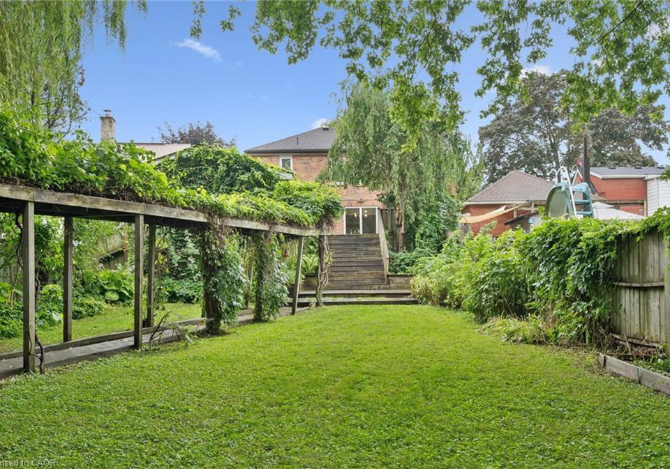228-waterloo-street-kitchener-ontario-40858091