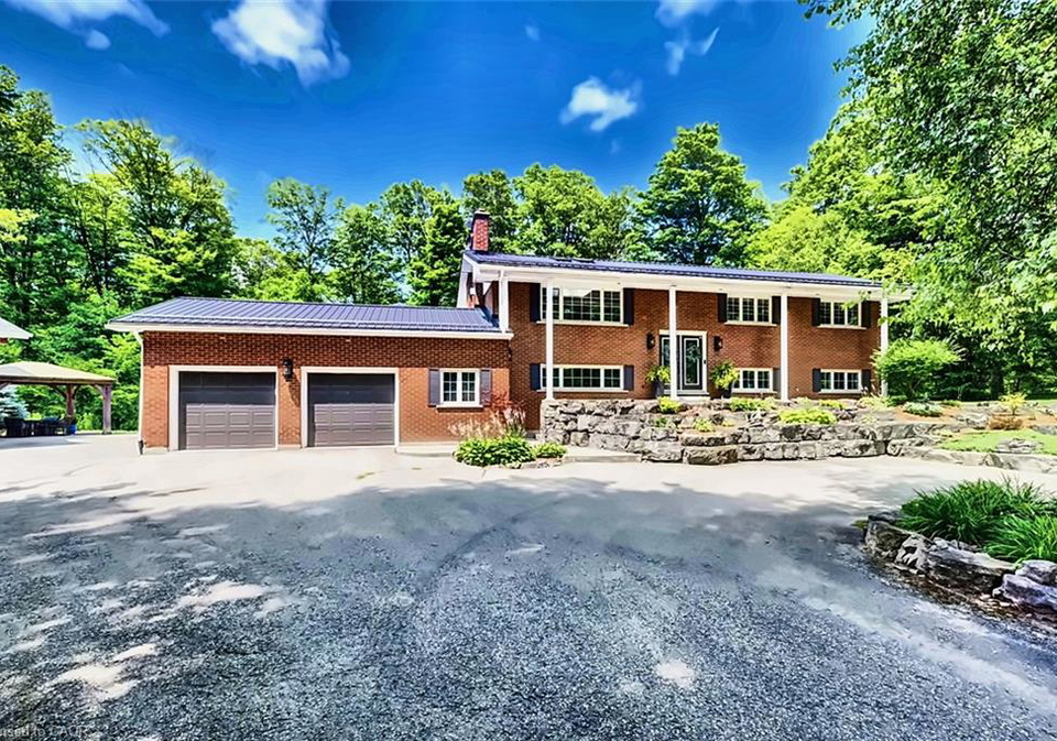 1078-berletts-road-st-agatha-ontario-40858093
