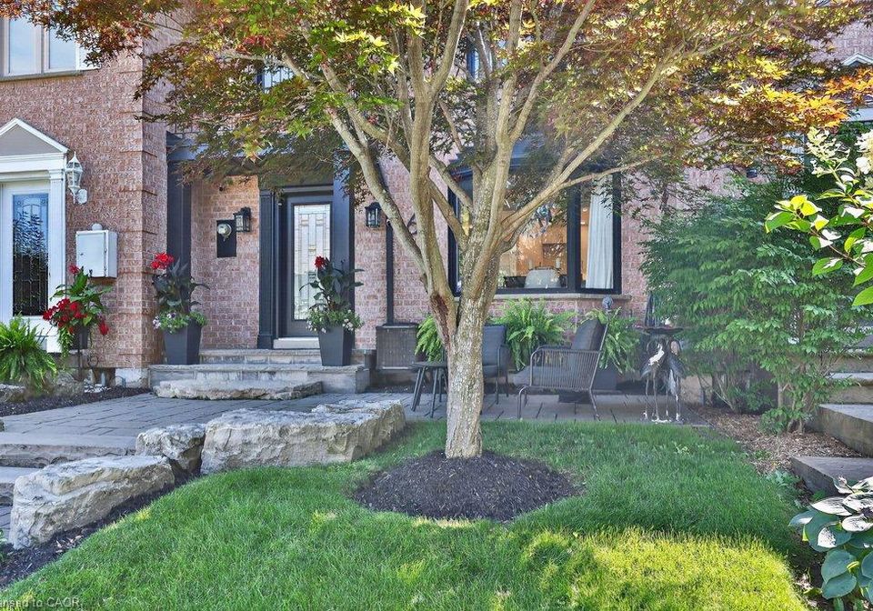 6-harbour-drive-stoney-creek-ontario-40858095
